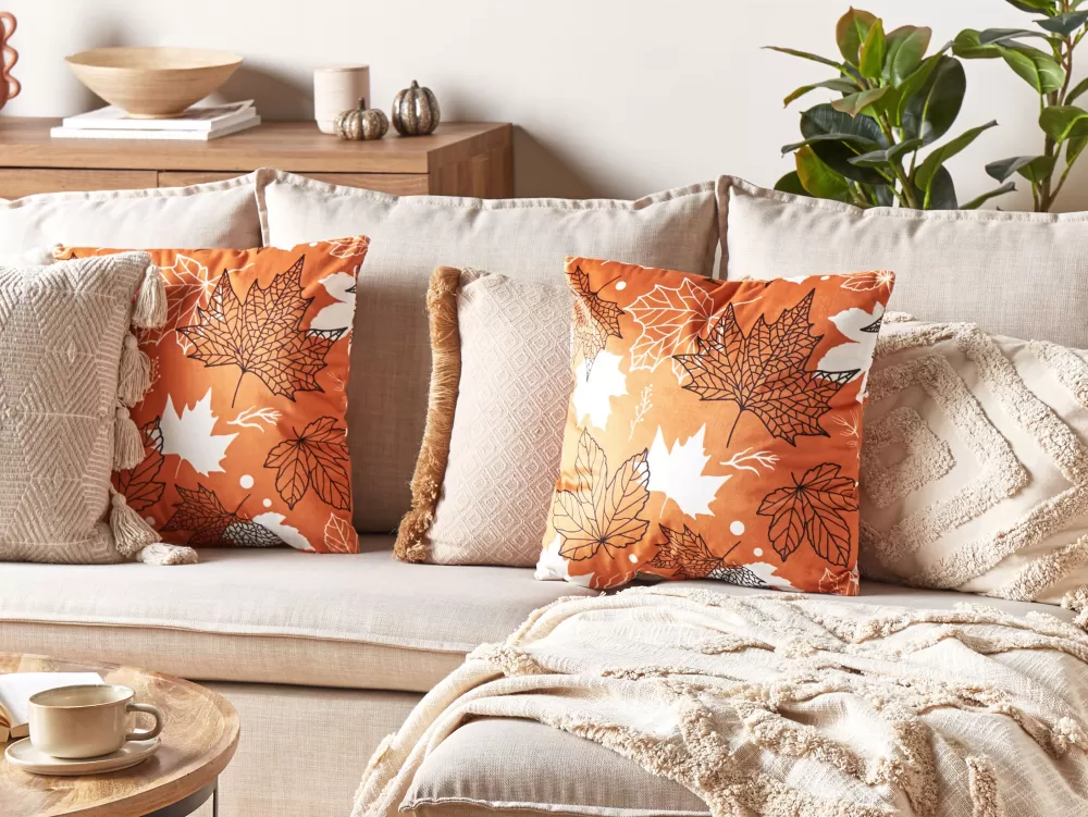 Tekstiilit<Beliani Koristetyyny Sametti Oranssi 45 X 45 Cm 2 Kpl Poinsettia